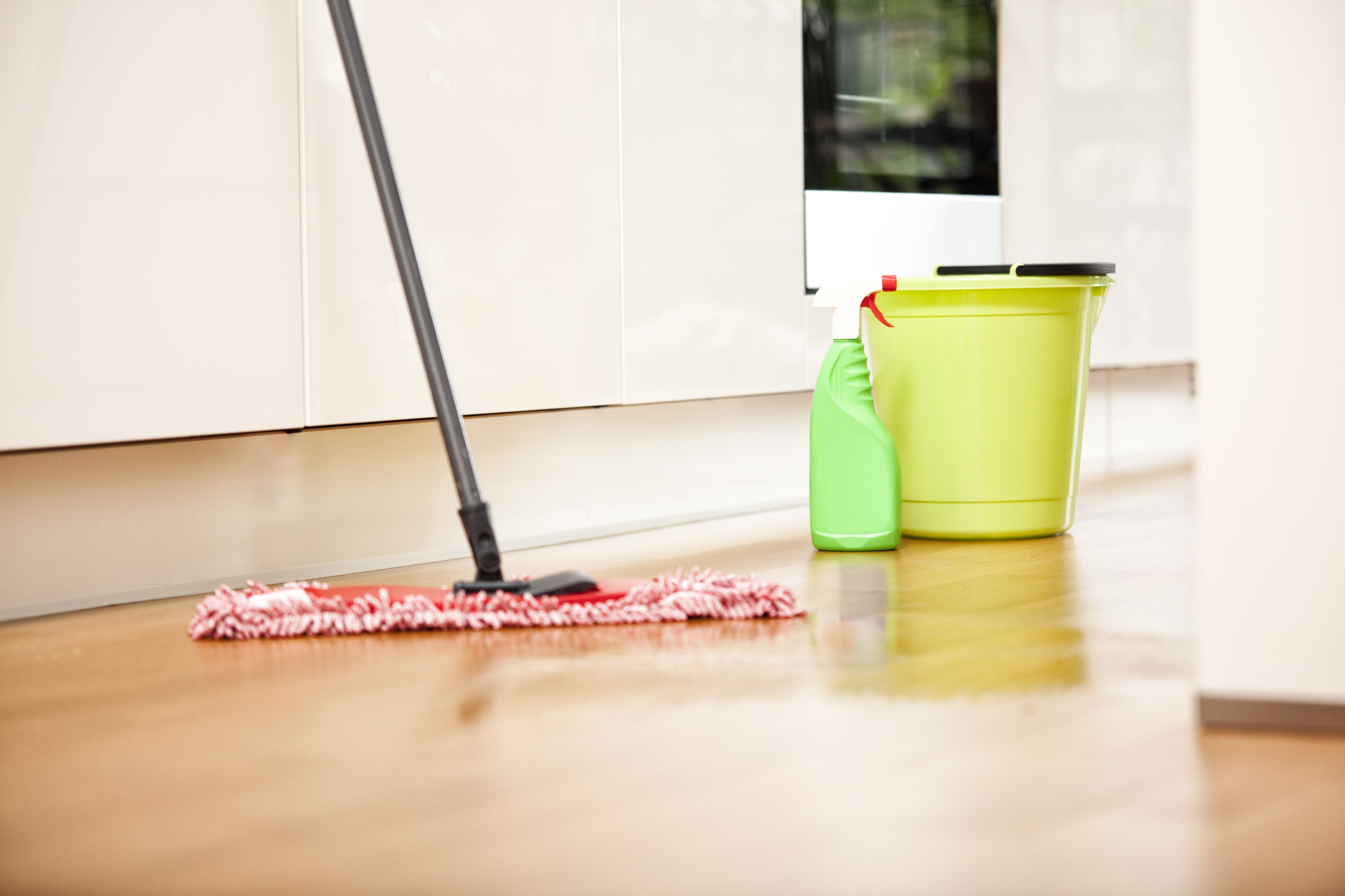 Laminate cleaning | Budget Flooring, Inc.